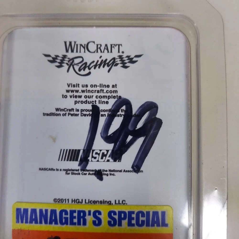 Wincraft‎ Jeff Gordon 24 NASCAR Bottle Opener Keychain Key Ring